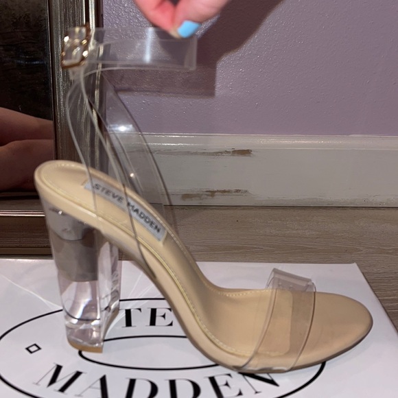 BRAND NEW Steve Madden Clear Heels and Clear ankle Strap - Picture 6 of 15